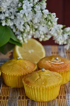 Muffinki cytrynowe