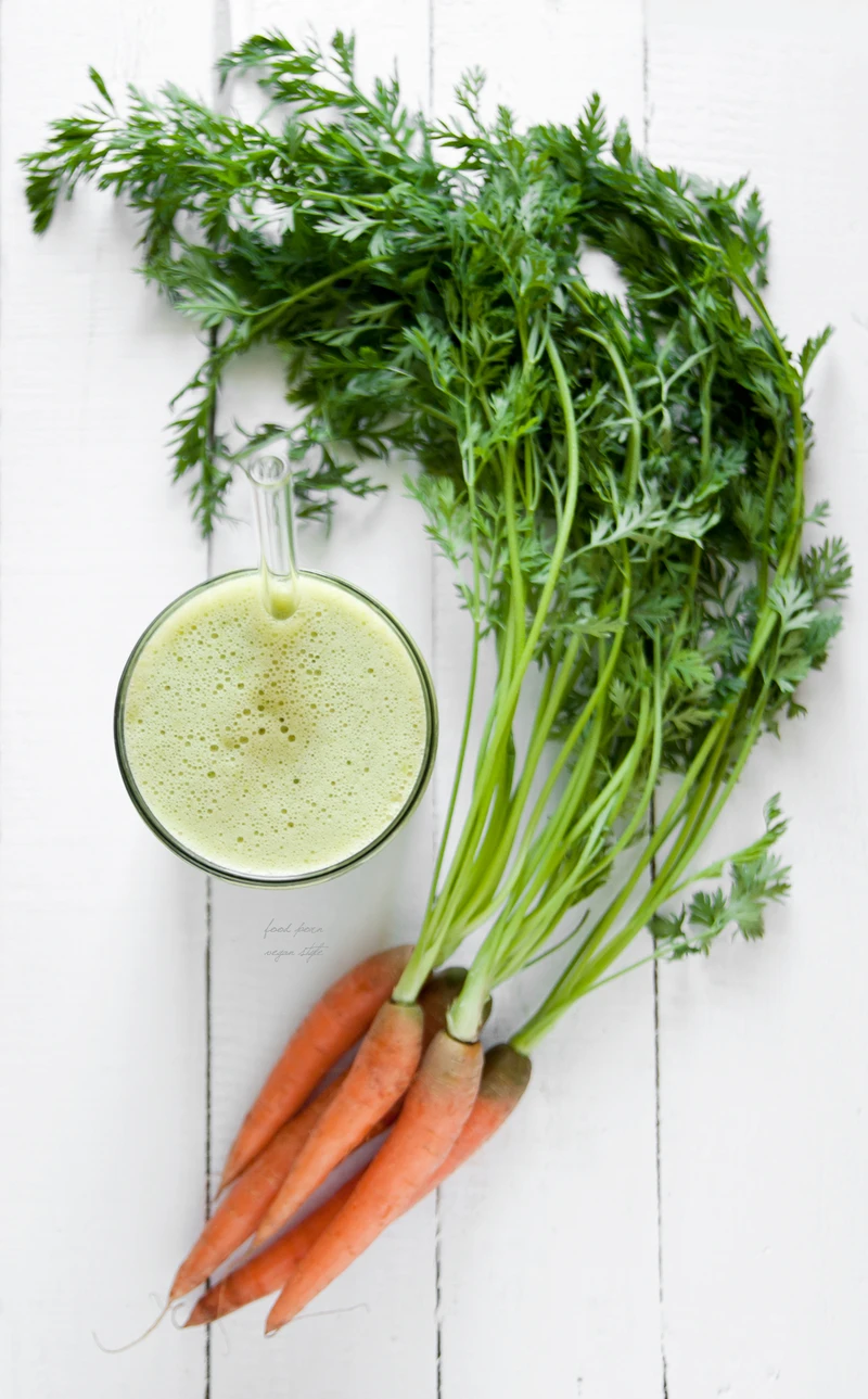 Zielone smoothie z natką pietruszki