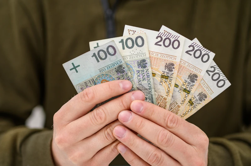 Rodzice, Uwaga! Oto kiedy otrzymacie 800 Plus – ZUS podaje terminy!