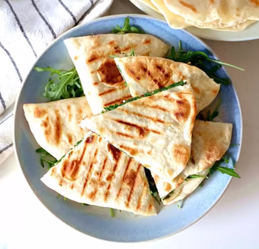 Zapiekana tortilla z oscypkiem