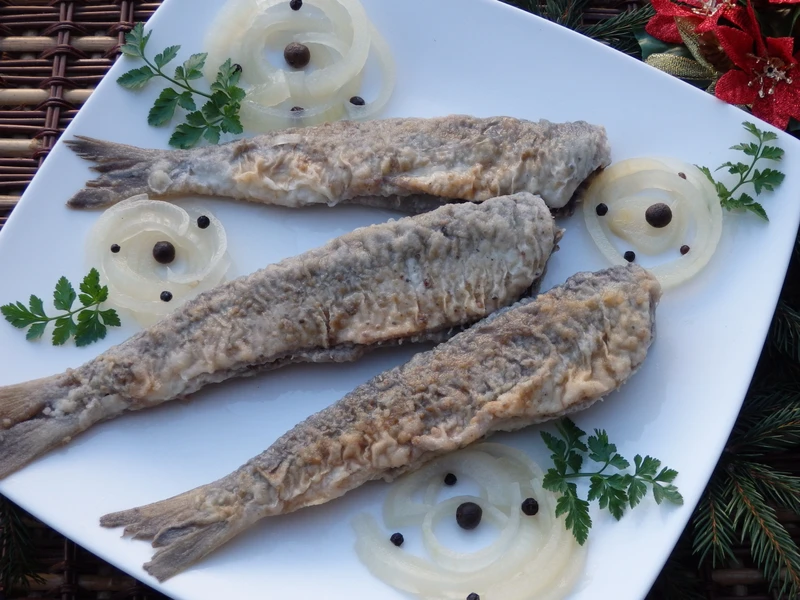 Śledzie opiekane w zalewie octowej