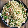 LINGUINI Z BOBEM I KREWETKAMI