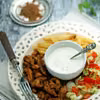 Domowy gyros z frytkami
