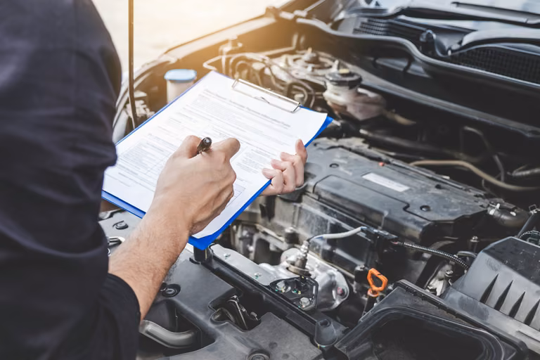 Twoje auto nie ma przeglądu? Sprawdź co może Ci grozić!