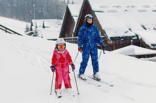 Nawet 2700 zł dofinansowania do ferii zimowych 2026! Trzeba spełnić te warunki