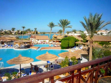 All inclusive, last minute – czyli słowniczek biura podróży