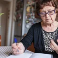 Brat sprzedał wspólny dom po rodzicach beze mnie. „Czy mogę to cofnąć?” — pyta Monika [LIST]