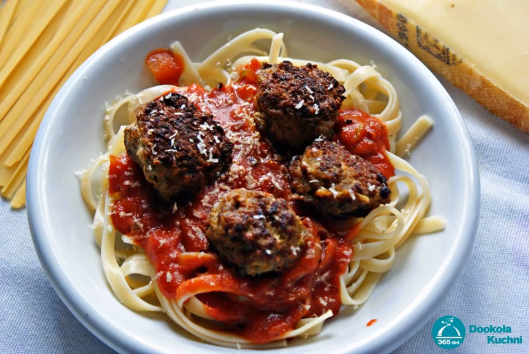 Spaghetti z klopsikami