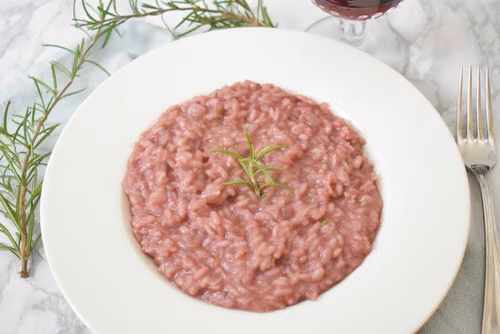 Risotto z czerwonym winem i rozmarynem