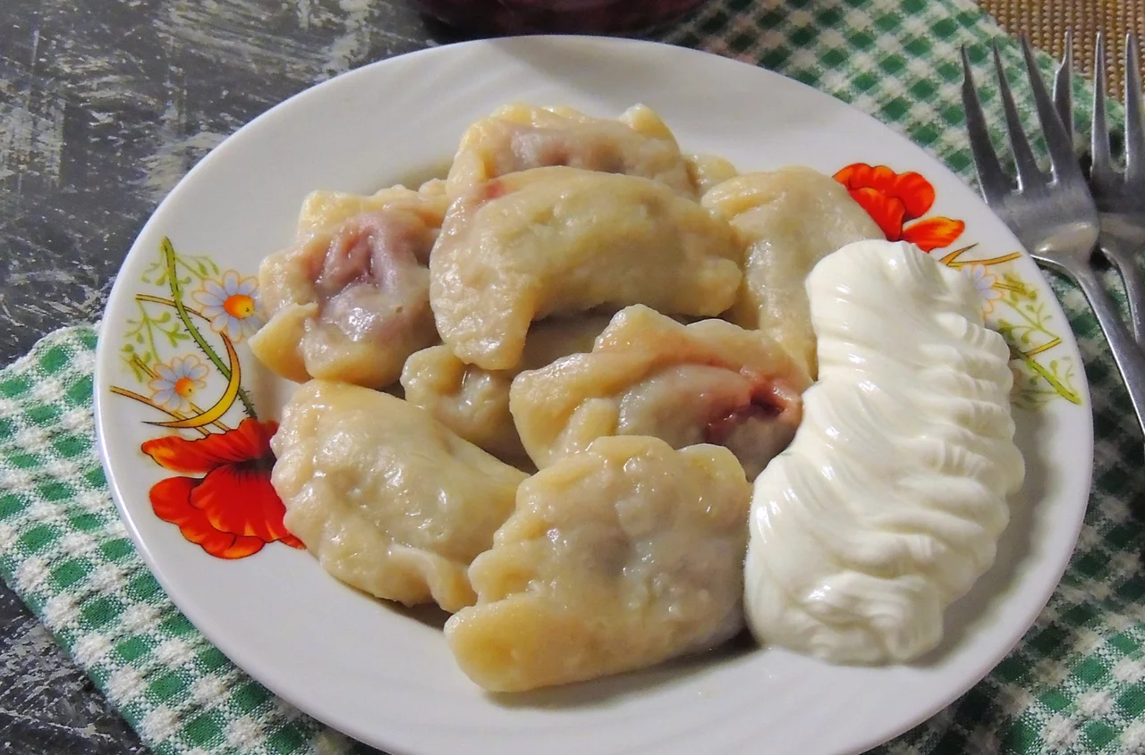 Sezonowy hit października! Pierogi, które zachwycają delikatnym ciastem i bogatym smakiem!