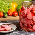 Genialny domowy probiotyk - Prosty i szybki przepis na kiszone rzodkiewki