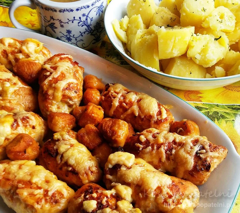 Roladki z indyka z szynką i serem