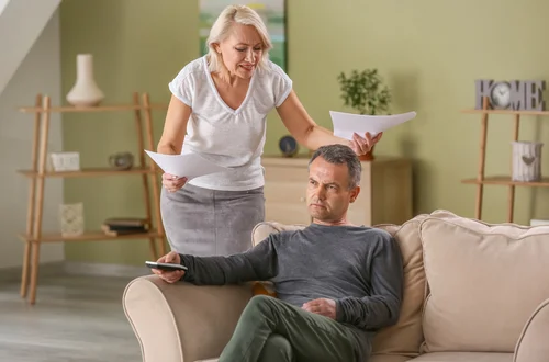 „Podczas rozwodu okazało się, że mąż ukrywał dochody z działalności gospodarczej” – pisze Alicja [LIST]