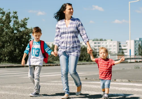 1000 plus na dziecko to nawet 12 tys. złotych rocznie! Kto może skorzystać i co z wnioskami?