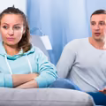 Mąż zabiera córkę na wakacje i odmawia alimentów – prawda czy manipulacja? [LIST DO REDAKCJI]