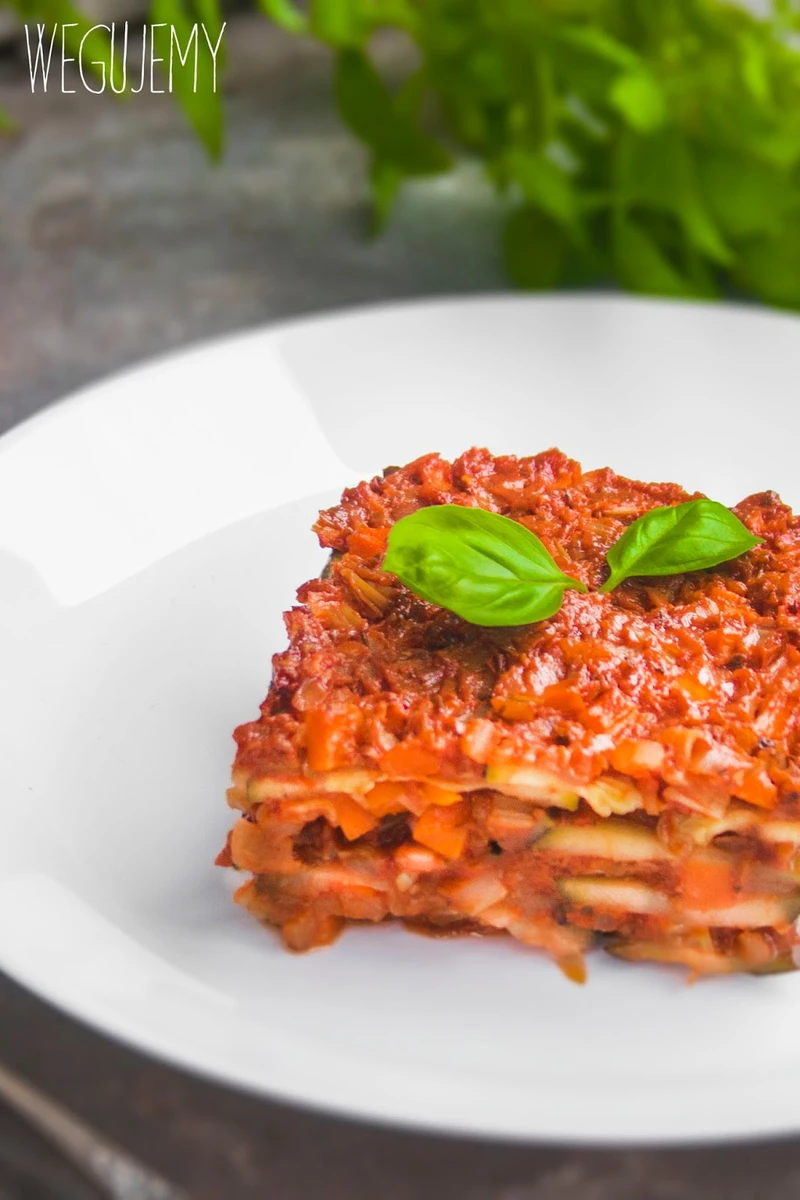 Dietetyczna lasagne z cukinii