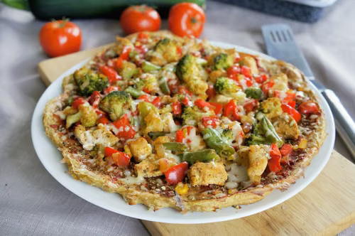 pizza na cukiniowym spodzie