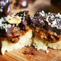 CIASTO/BATONY SNICKERS Z KASZY JAGLANEJ (BEZ PIECZENIA)