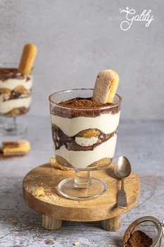 Tiramisu w pucharkach