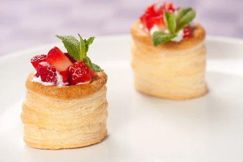 Ciastka z ciasta francuskiego