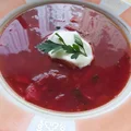 Zupa z czerwonego buraka.
