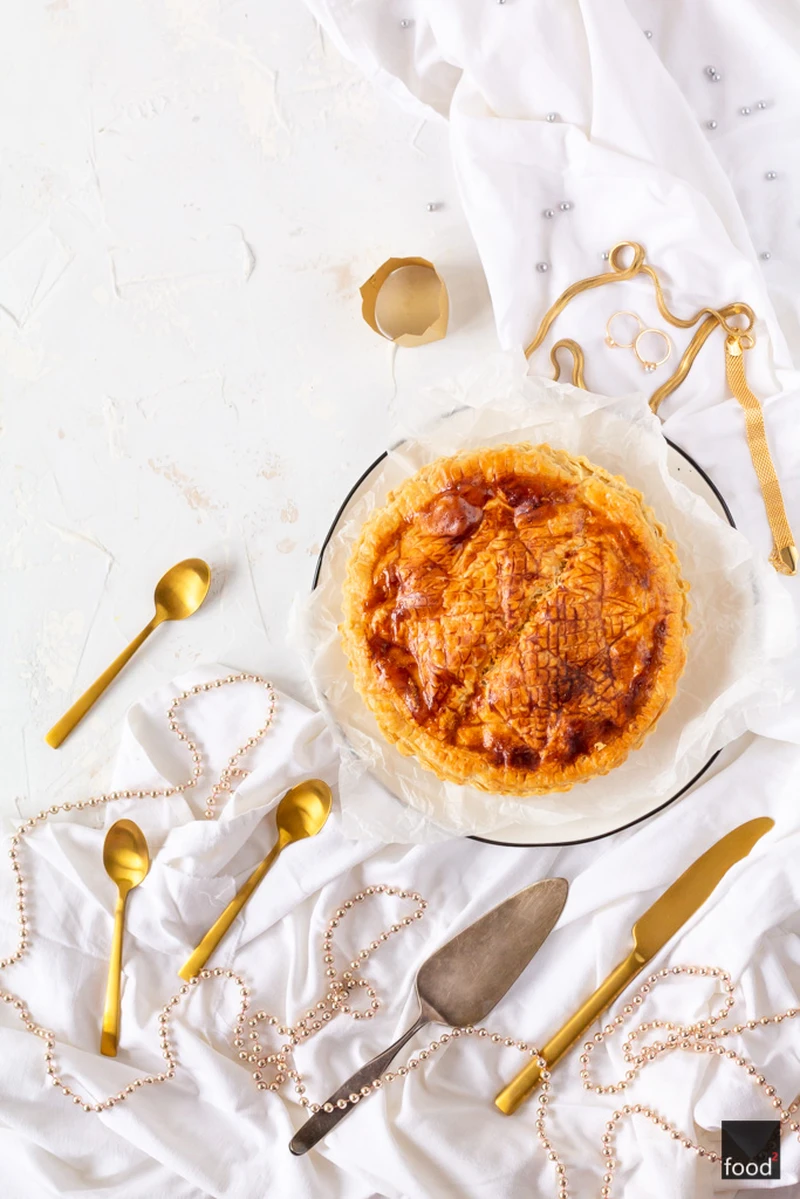 Galette des rois - francuska tarta migdałowa na Święto Trzech Króli