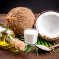 10 niezawodnych urodowych trików z wykorzystaniem oleju kokosowego