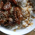 Indyk w sosie teriyaki z ryżem