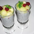 Deser jogurtowy z chia i  melonem