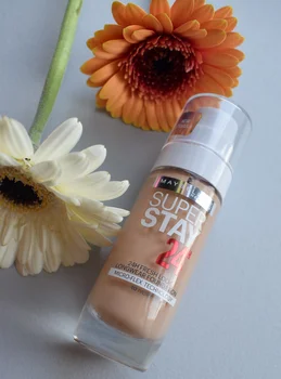 Dziś  recenzja podkładu Maybelline Superstay 24h. Czy na prawdę jest taki superstay???