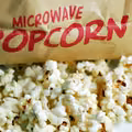 Dlaczego NIE WARTO jeść POPCORNU "DO MIKROFALÓWKI"?