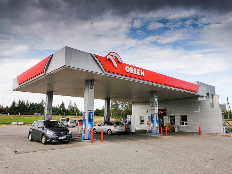 Orlen wprowadza spore ograniczenia. Nie zjemy już na stacji posiłku