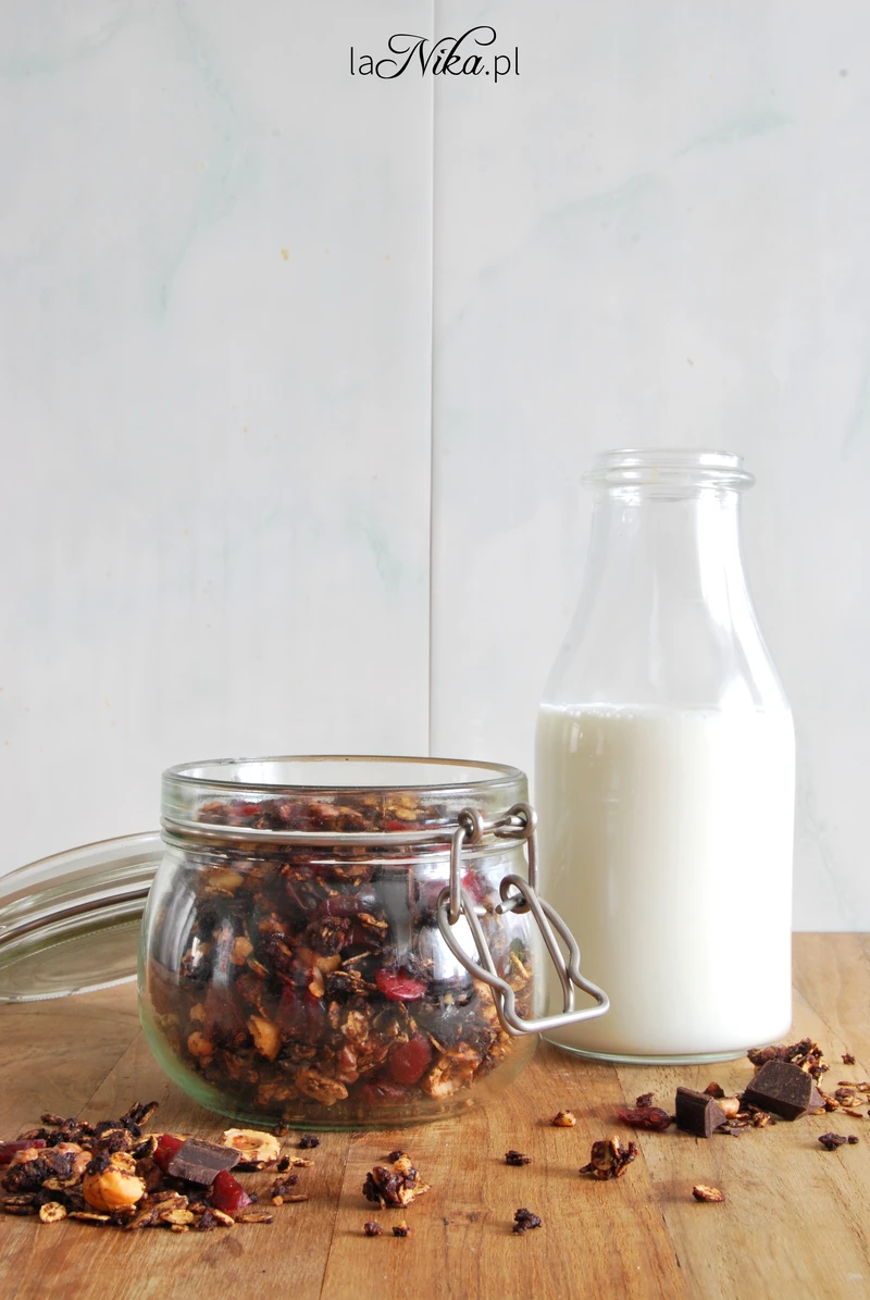 Granola czekoladowa