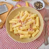 Pasta alla gricia - makaron z serem pecorino i guanciale