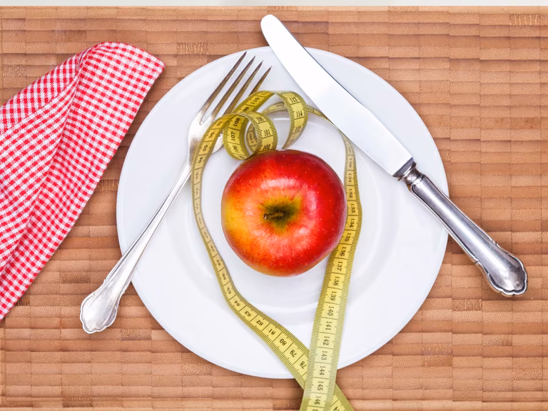 Dieta jabłkowa - zasady i przykładowy jadłospis. Szybkie efekty!