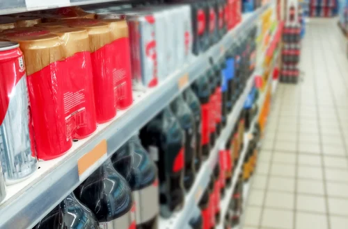 Który napój najbardziej obciąża wątrobę? I nie, to nie alkohol