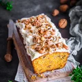 Babka marchewkowa z orzechami