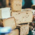 Popularny ser wycofany ze sprzedaży! Lepiej go wyrzuć