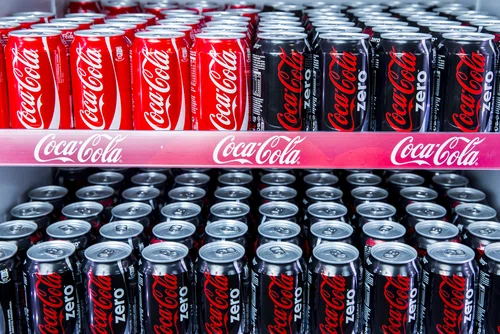 Czy faktycznie w Cola Coli Zero jest mniej cukru? Poznaj wyniki eksperymentu!