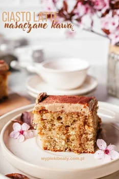 Wilgotne ciasto kawowe z mascarpone
