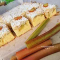 Proste ciasto z rabarbarem i kruszonką