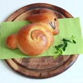 Drożdżowy króliczek na wielkanoc
