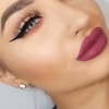 Malinowa szminka