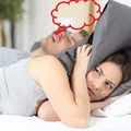 Czy ty lub twój partner mówicie przez sen? Przyczyna może cię zaskoczyć
