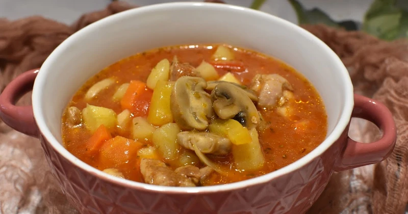 Zupa Kogel Mogel z udkami