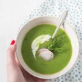 Zupa krem ze szpinaku, z bazylią i koperkiem