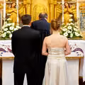 Coraz mniej Polaków decyduje się na ślub kościelny. Co jest tego przyczyną?
