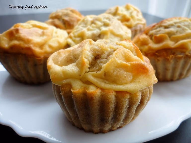 Cynamonowe fit muffinki z waniliowym twarożkiem