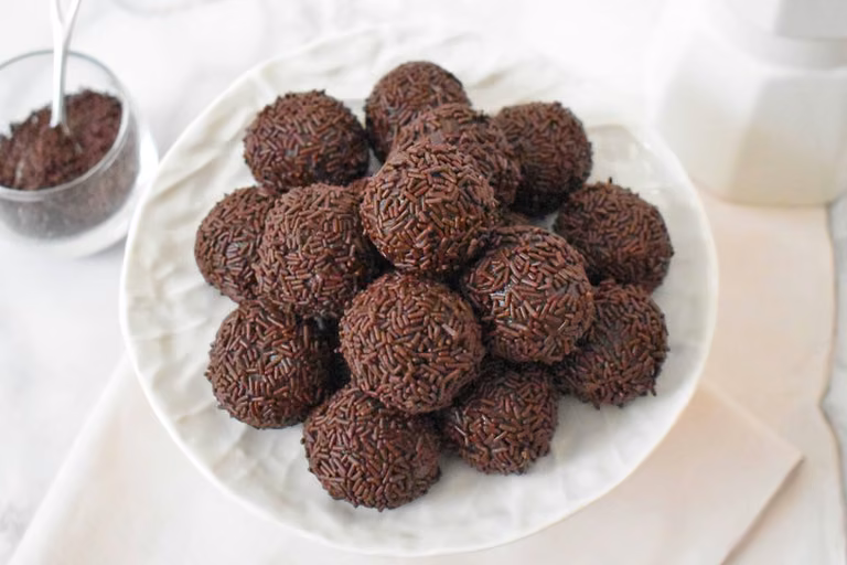 Brazylijskie czekoladki "Brigadeiro" - tylko 3 składniki