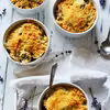 Crumble, czyli brzoskwinie i banany zapiekane pod kruszonką